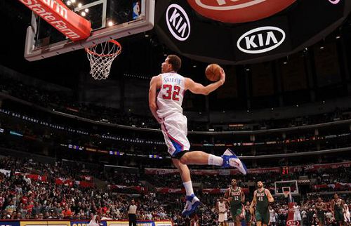  逆袭之光：NBA替补球员闪耀最佳阵容舞台